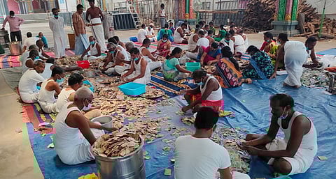 திருநள்ளாறு கோயிலில் உண்டியல்காணிக்கை எண்ணும் பணி தொடக்கம்