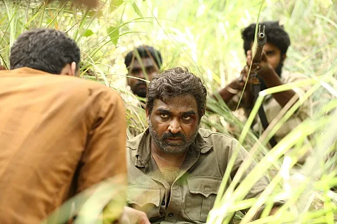 வித்தியாசமான தோற்றத்தில் ‘விடுதலை’ விஜய்சேதுபதி