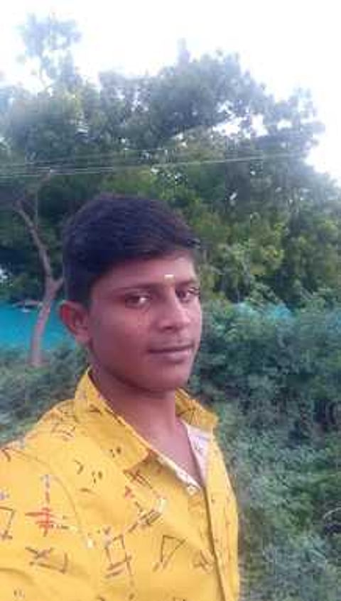 பத்மேஸ்வரன்