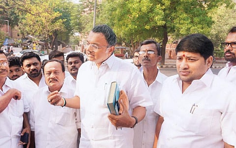 தில்லியில் சிபிஐ விசாரணைக்கு ஆஜராக வந்த கார்த்தி சிதம்பரம் எம்.பி.