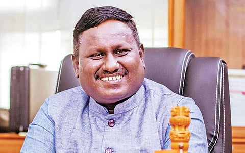 மாணவர்கள் வெற்றி பெற...