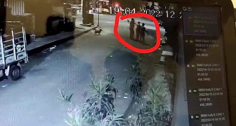 விசாரணைக் கைதி விக்னேஷ் மரணம்: இரு போலீசார் கைது