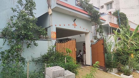 திருடு நடைபெற்ற வீடு.