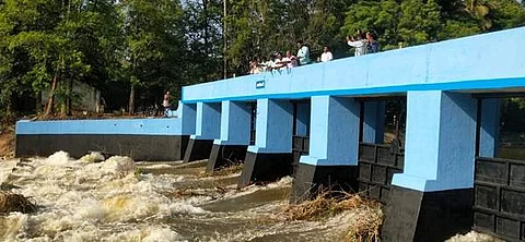மயிலாடுதுறை மாவட்ட எல்லைக்கு வந்து சேர்ந்த காவிரி நீர்