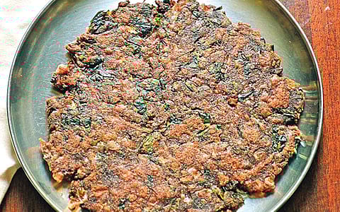 கேழ்வரகு- பாலக் அடை