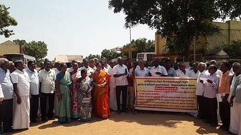 வேதாரண்யத்தில் அரசு போக்குவரத்துக் கழக ஓய்வு பெற்ற தொழிலாளர்கள் ஆர்ப்பாட்டம்