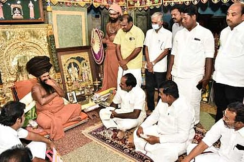 தருமபுரம் ஆதீனம் 27-ஆவது குருமகா சந்நிதானம் ஸ்ரீலஸ்ரீ மாசிலாமணி தேசிக ஞானசம்பந்த பரமாசாரிய சுவாமிகளிடம்