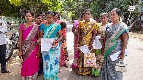 குறைந்த விலையில் நகை வாங்கித் தருவதாக பல கோடி ரூபாய் மோசடி: பெண் உள்ளிட்டோா் மீது மோசடி புகாா்
