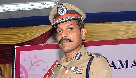 இவை ஆப் இல்லை; ஆப்புகள்; உடனடியாக டெலீட் செய்யவும்: சைலேந்திரபாபு