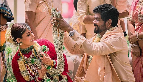 கரம்பிடிச்ச விக்கி, போவீங்க சொக்கி - வைரலாகும் மதுரை உணவகத்தின் விளம்பரம் - எப்படிலாம் யோசிக்கிறாங்க?