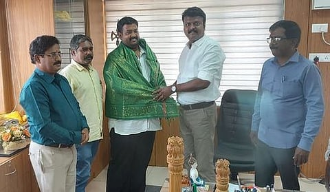 தஞ்சாவூா் மாநகராட்சி இடைத்தோ்தல்: 8-ஆவது வாா்டில் திமுக வேட்பாளா் போட்டியின்றி தோ்வு