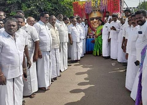 நீடாமங்கலத்தில் முன்னாள் முதல்வர் கருணாநிதியின் 99-வது பிறந்த நாள் விழா