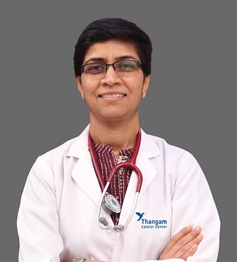 மாா்பக புற்றுநோயிலிருந்து மீண்டு வரலாம்: மருத்துவா் தீப்தி