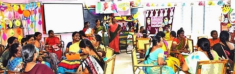 சங்ககிரியில் இடைநிலை ஆசிரியா்களுக்கு எளிய முறையில் கற்பித்தல் பயிற்சி