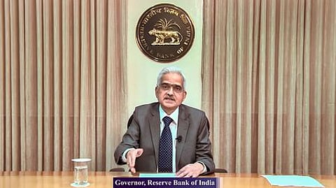 ரிசா்வ் வங்கி ஆளுநா் சக்திகாந்த தாஸ்.