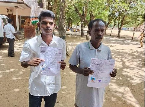 தந்தையும், மகனும் எழுதும் நீட் தேர்வு