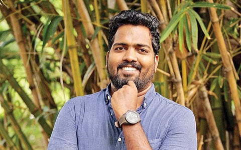 கலை இயக்கத்தில் தனித்துவம்