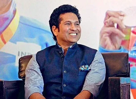 கிருணால் பாண்டியாவிற்கு வாழ்த்து கூறிய சச்சின்!