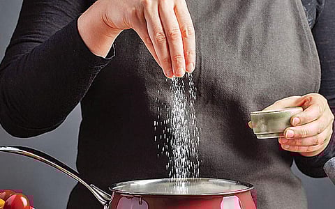 ஆயுள் காக்கும் ஆயுர்வேதம்: அதிக உப்பு: சாப்பிடுவது நல்லதா?