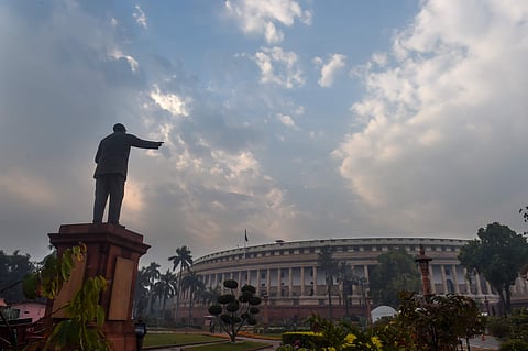 பிடிவாதமும் விதண்டாவாதமும்! ஜனநாயகத்தின் பலம், பலவீனம் குறித்த தலையங்கம்