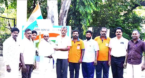 பூரண மதுவிலக்கை அமல்படுத்தக் கோரி பாதயாத்திரை