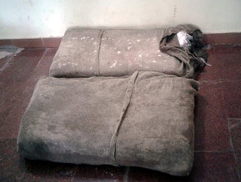 தனுஷ்கோடி கடற்கரையில் ஒதுங்கியரூ.5 லட்சம் மதிப்பிலான 70 கிலோ கஞ்சா