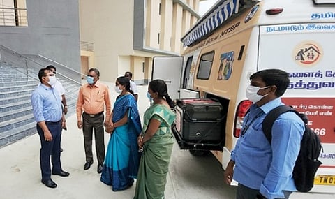 காசநோய் கண்டறிய டிஜிட்டல் எக்ஸ்ரே கருவி பொருத்திய நடமாடும் வாகனம்