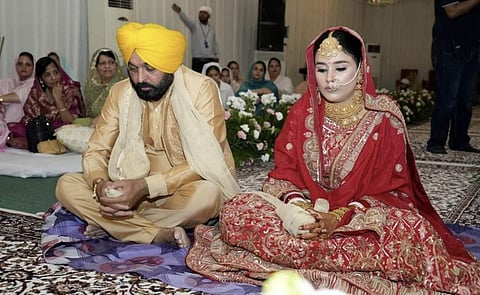 மருத்துவரை கரம்பிடித்தார் பஞ்சாப் முதல்வர்!