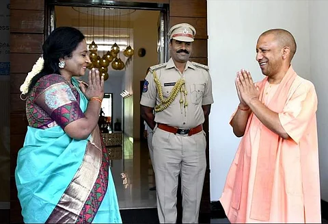 உ.பி. முதல்வருடன் புதுச்சேரி துணைநிலை ஆளுநர் தமிழிசை சந்திப்பு