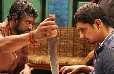 உருவாகிறது ஜிகர்தண்டா இரண்டாம் பாகம் - விடியோவுடன் அறிவிப்பு வெளியிட்ட கார்த்திக் சுப்புராஜ்