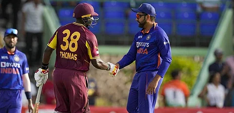 2-வது டி20: சோதனை முயற்சியில் தோல்வியடைந்த ரோஹித் சர்மா