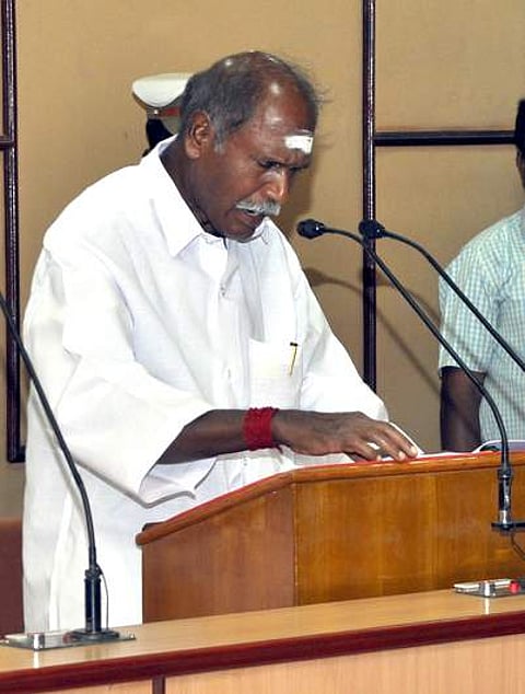 குடும்பத் தலைவிகளுக்கு மாதம் ரூ.1000: புதுவை நிதிநிலை அறிக்கையில் அறிவிப்பு