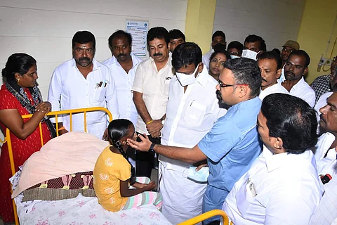 முகச்சிதைவு நோயால் பாதிக்கப்பட்ட சிறுமிக்கு அறுவைசிகிச்சை தொடக்கம்