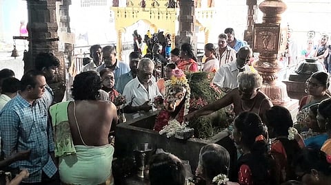 அருப்புக்கோட்டை ஸ்ரீசொக்கநாதசுவாமி கோவிலில் பிரதோஷ வழிபாடு