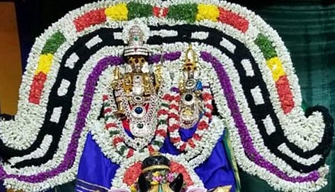 சிறப்பு அலங்காரத்தில் பாலாம்பிகை அம்மன் உடனுறை மத்யார்ஜுனேசுவரர்
