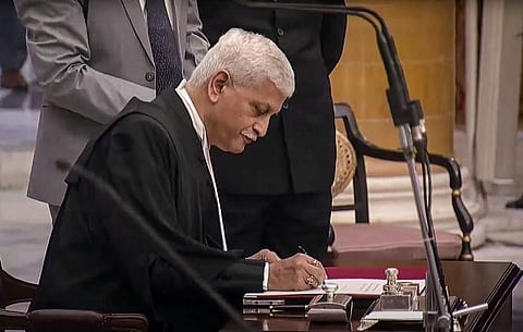 உச்ச நீதிமன்ற தலைமை நீதிபதி யு.யு. லலித்