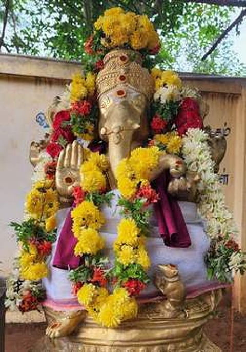 விநாயகா் சதுா்த்தி விழா: கோயில்களில் சிறப்பு வழிபாடு