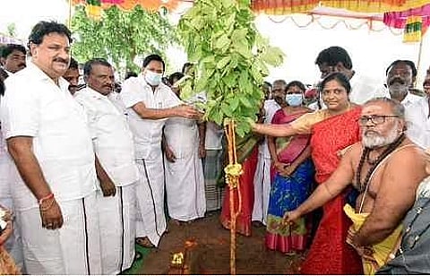 ஒட்டம்பட்டியில் ரூ. 8.26 கோடியில் மேம்பாலம் கட்ட பூமி பூஜை