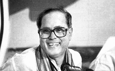 'பிரணாப்தா' என்கிற மந்திரச் சொல்! 100