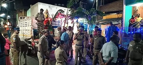 கம்பத்தில் போலீசார் கரைத்த விநாயகர் சிலைகள்!