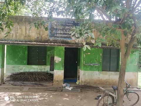 ராதாநல்லூா் நூலகத்துக்கு புதிய கட்டடம் கட்டிக்கொடுக்க கோரிக்கை