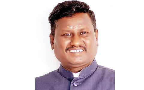 உணர்வுகளைக் கையாள கற்றுக் கொள்கின்றனரா குழந்தைகள்?