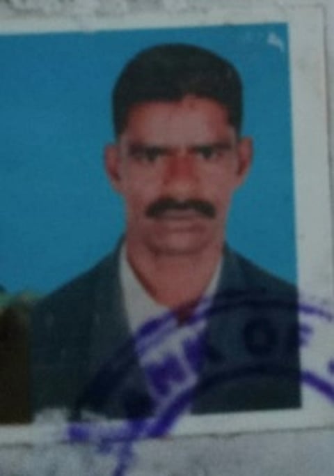 மீனவா் முருகேசன்.