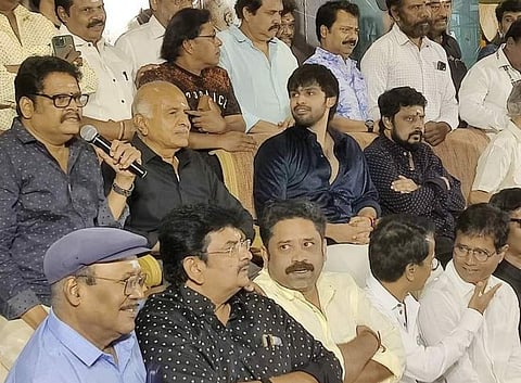 இயக்குநர் விக்ரமன் மகனை ஹீரோவாக அறிமுகப்படுத்தும் கே.எஸ்.ரவிக்குமார்