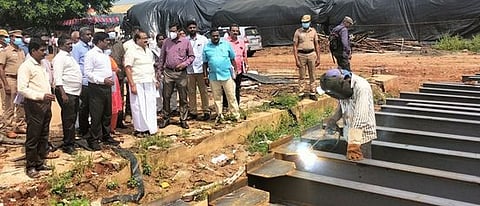 சுட்டெரிக்கும் வெயில்! -திறந்தவெளி கட்டுமானப் பணிகளுக்கு நேரக் கட்டுப்பாடு அமல்
