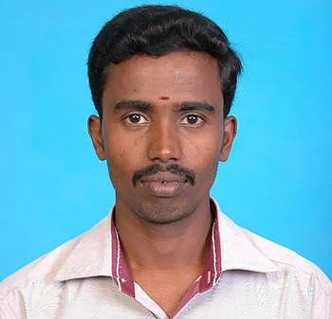 அனைக்குடம் கிராமத்தில் வெட்டிக் கொலை செய்யப்பட்ட வழக்குரைஞர் சாமிநாதன்.