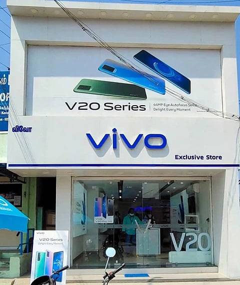 பிரத்யேக காட்சியகங்களை அதிகரிக்க விவோ திட்டம்