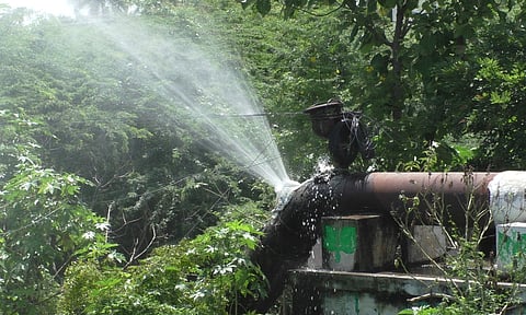 மணப்பாறை அருகே வீணாகும் குடிநீா்