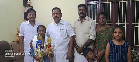 அபாகஸ் போட்டி: சிறப்பிடம் பெற்ற மாணவிக்கு பாராட்டு