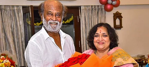 மது, சிகரெட், அசைவம் என இருந்த என்னை மாற்றியவர் லதா: ரஜினி புகழாரம்